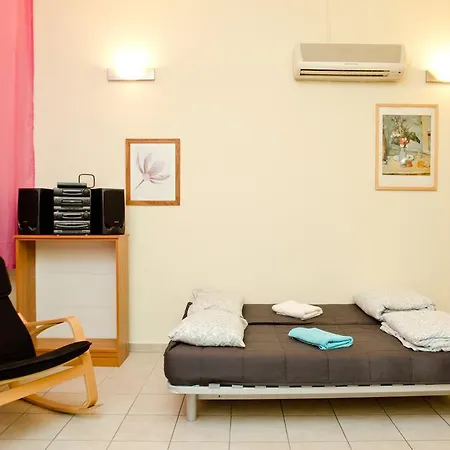 Colors Guest House Budapest Hostel Budapeşte