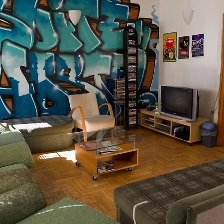Colors Guest House Budapest Hostel Budapeşte