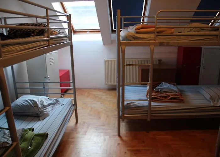 Colors Guest House Budapest Vandrarhem